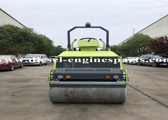 Engine Driving 3 Ton Asphalt Roller Easy Operation Vibratory Asphalt Roller