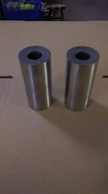 Installation In Piston Engine Pin OM402 With High Strength Performance